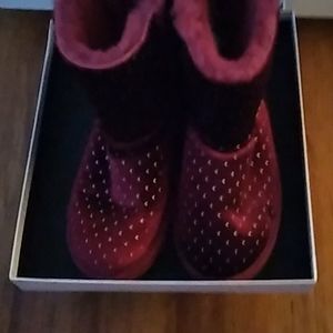 AUTHENTIC RARE, STYLISH, TRENDY UGG BOOTS